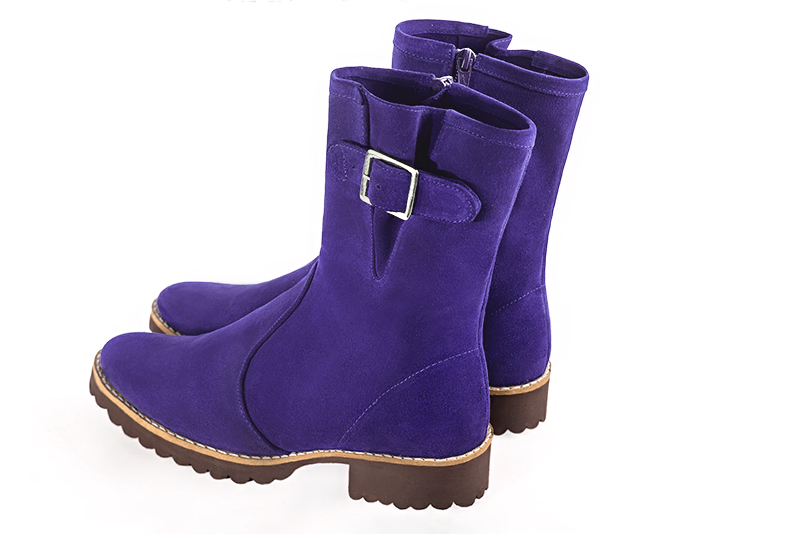 Violet purple women's ankle boots with buckles on the sides. Round toe. Flat rubber soles. Rear view - Florence KOOIJMAN
